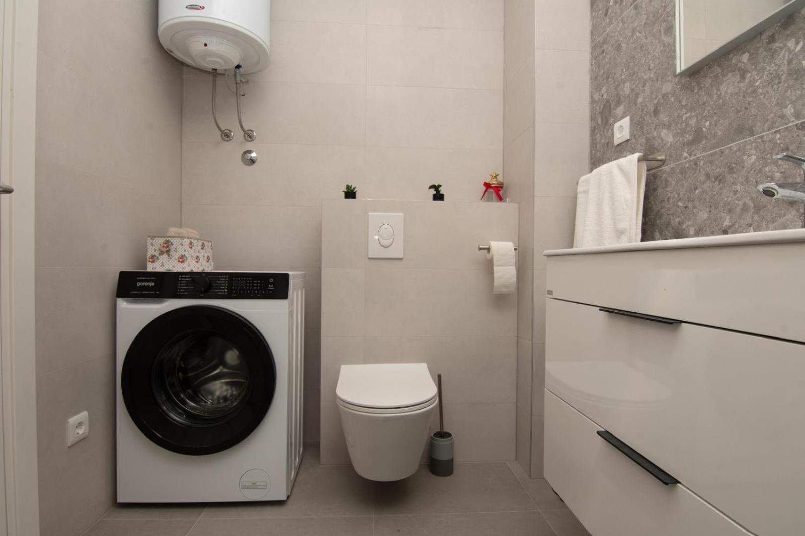 Studio Apartman Apollonia Sinj Eksteriør billede