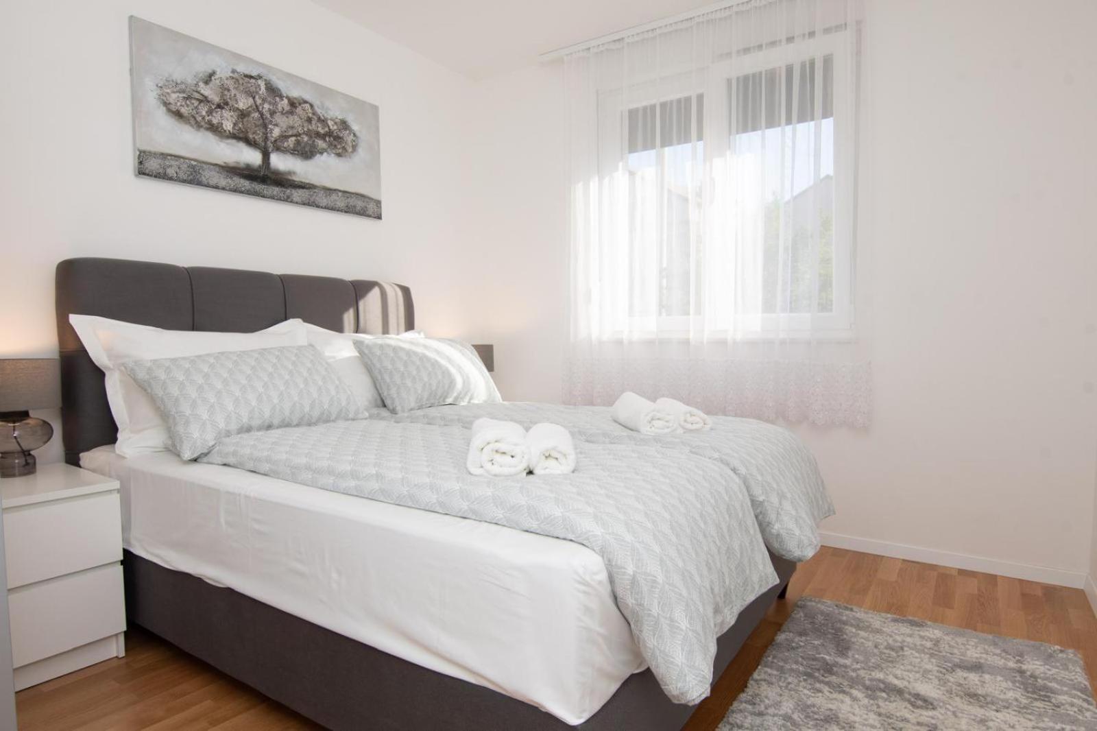 Studio Apartman Apollonia Sinj Eksteriør billede